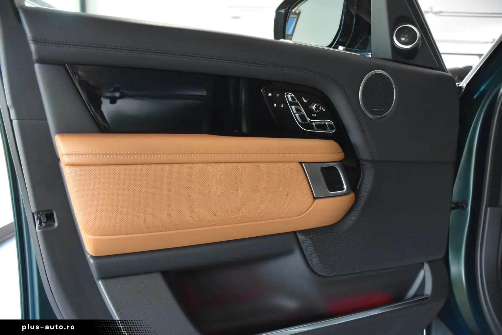 LAND ROVER Range Rover P565 SV Autobiography Dynamic MATT