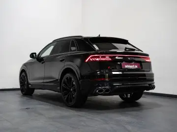 AUDI SQ8 4.0 TFSI QUATTRO B&O PANO SOFT