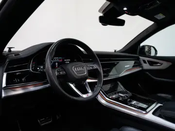 AUDI SQ8 4.0 TFSI QUATTRO B&O PANO SOFT