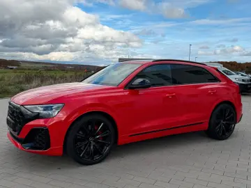 AUDI SQ8 TFSI  STANDHEIZUNG AHK PANO B&O HUD