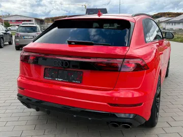 AUDI SQ8 TFSI  STANDHEIZUNG AHK PANO B&O HUD