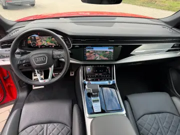 AUDI SQ8 TFSI  STANDHEIZUNG AHK PANO B&O HUD