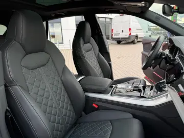 AUDI SQ8 TFSI  STANDHEIZUNG AHK PANO B&O HUD