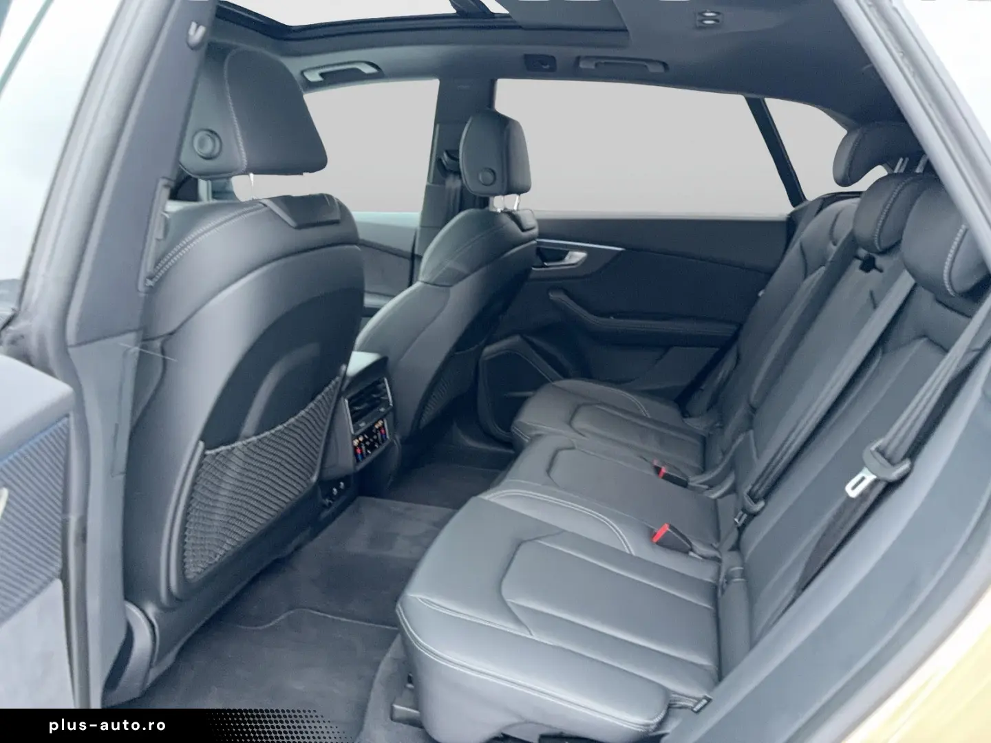 AUDI SQ8 TFSI Black  Laser Night Pano STHZ HuD AHK 360