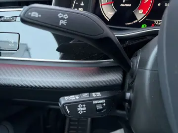 AUDI SQ8 TFSI Black  Laser Night Pano STHZ HuD AHK 360