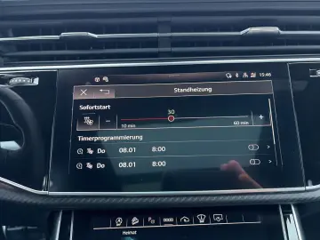 AUDI SQ8 TFSI Black  Laser Night Pano STHZ HuD AHK 360