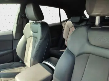 AUDI RS Q8 Navi Matrix Alu AHK B&O HUD PDC Virtual Co