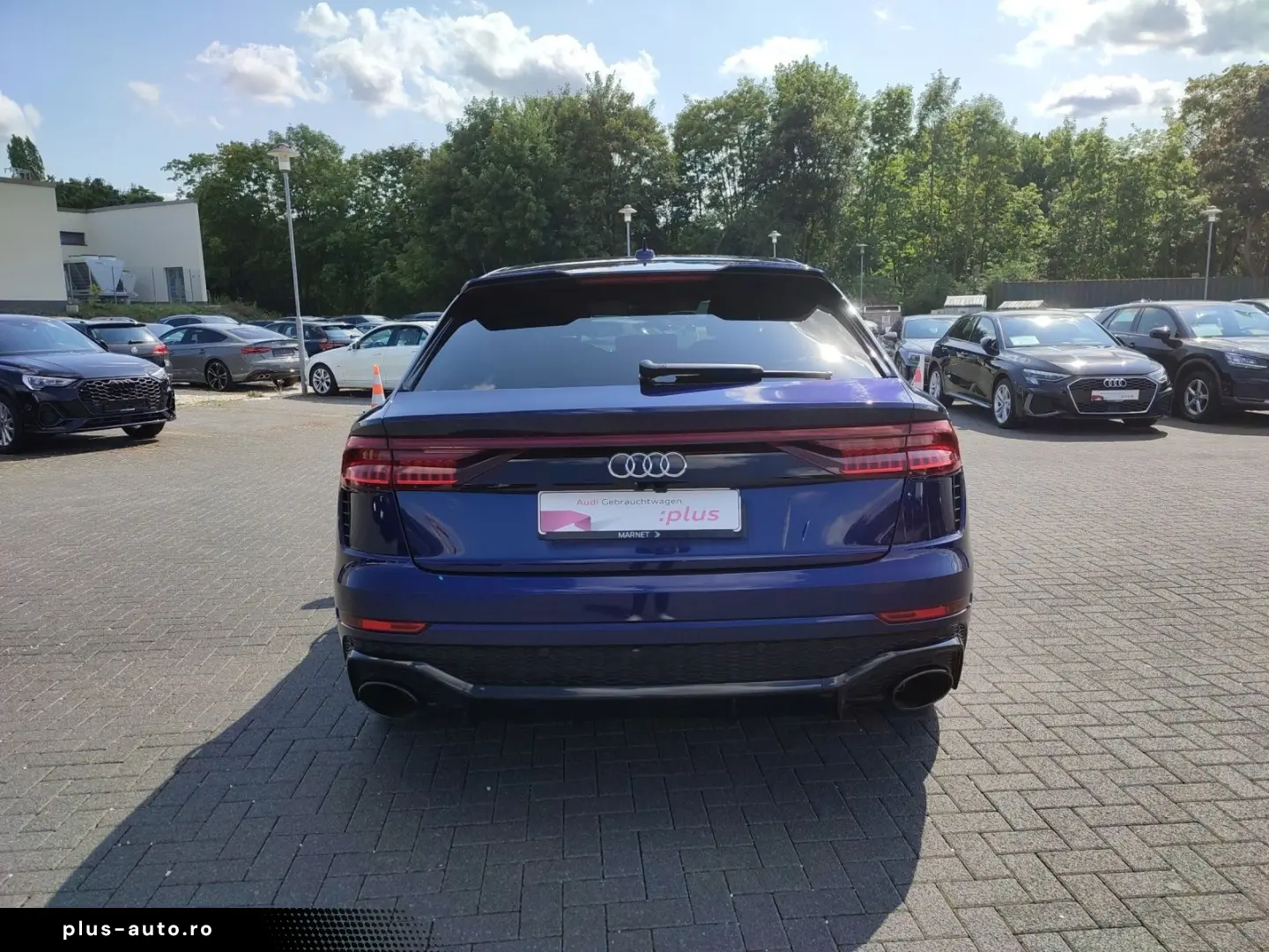 AUDI RS Q8 Navi Matrix Alu AHK B&O HUD PDC Virtual Co
