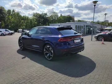 AUDI RS Q8 Navi Matrix Alu AHK B&O HUD PDC Virtual Co
