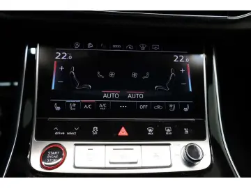 AUDI RSQ8 4.0 TFSI quattro