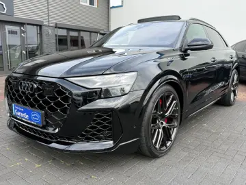 AUDI RS Q8 TFSI quattro  Pano  AHK