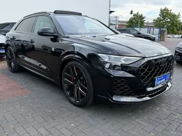 AUDI RS Q8 TFSI quattro  Pano  AHK