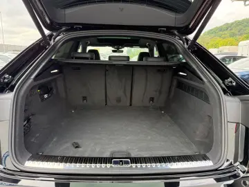 AUDI RS Q8 TFSI quattro  Pano  AHK