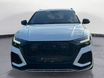AUDI RS Q8   quattro Full