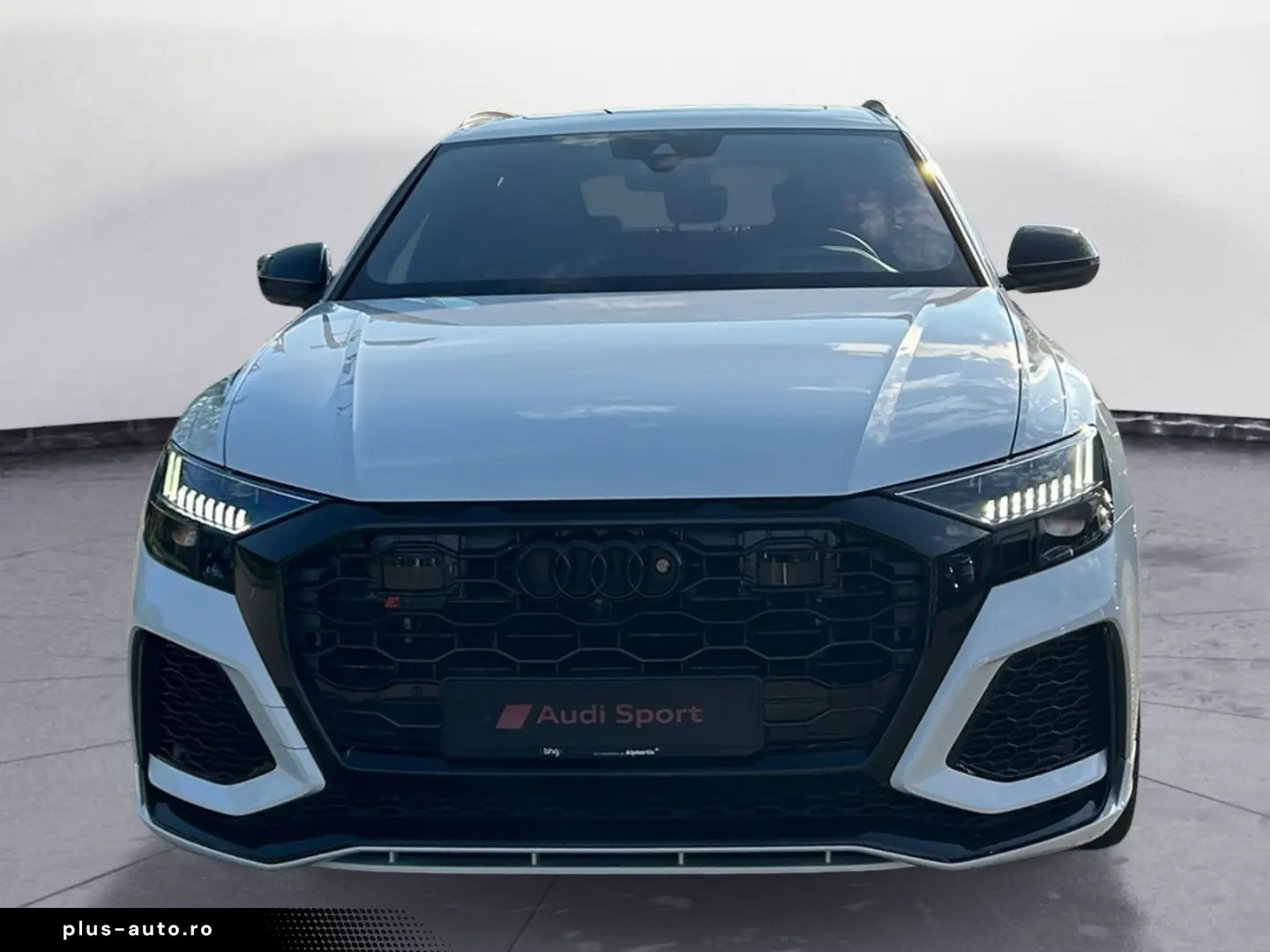 AUDI RS Q8   quattro Full