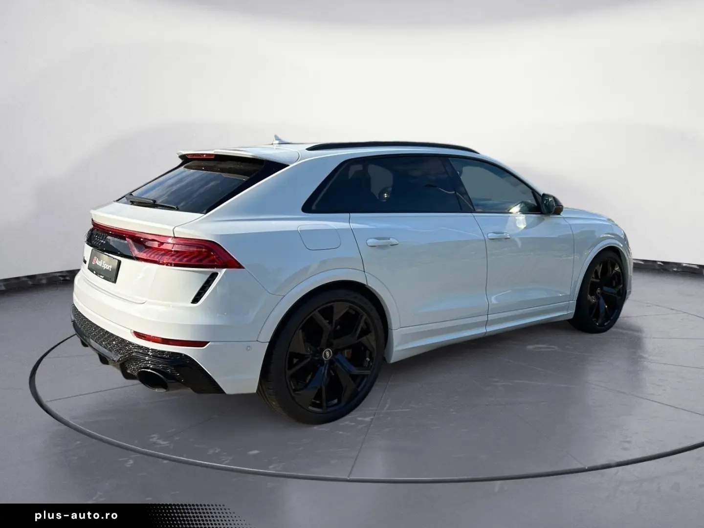 AUDI RS Q8   quattro Full