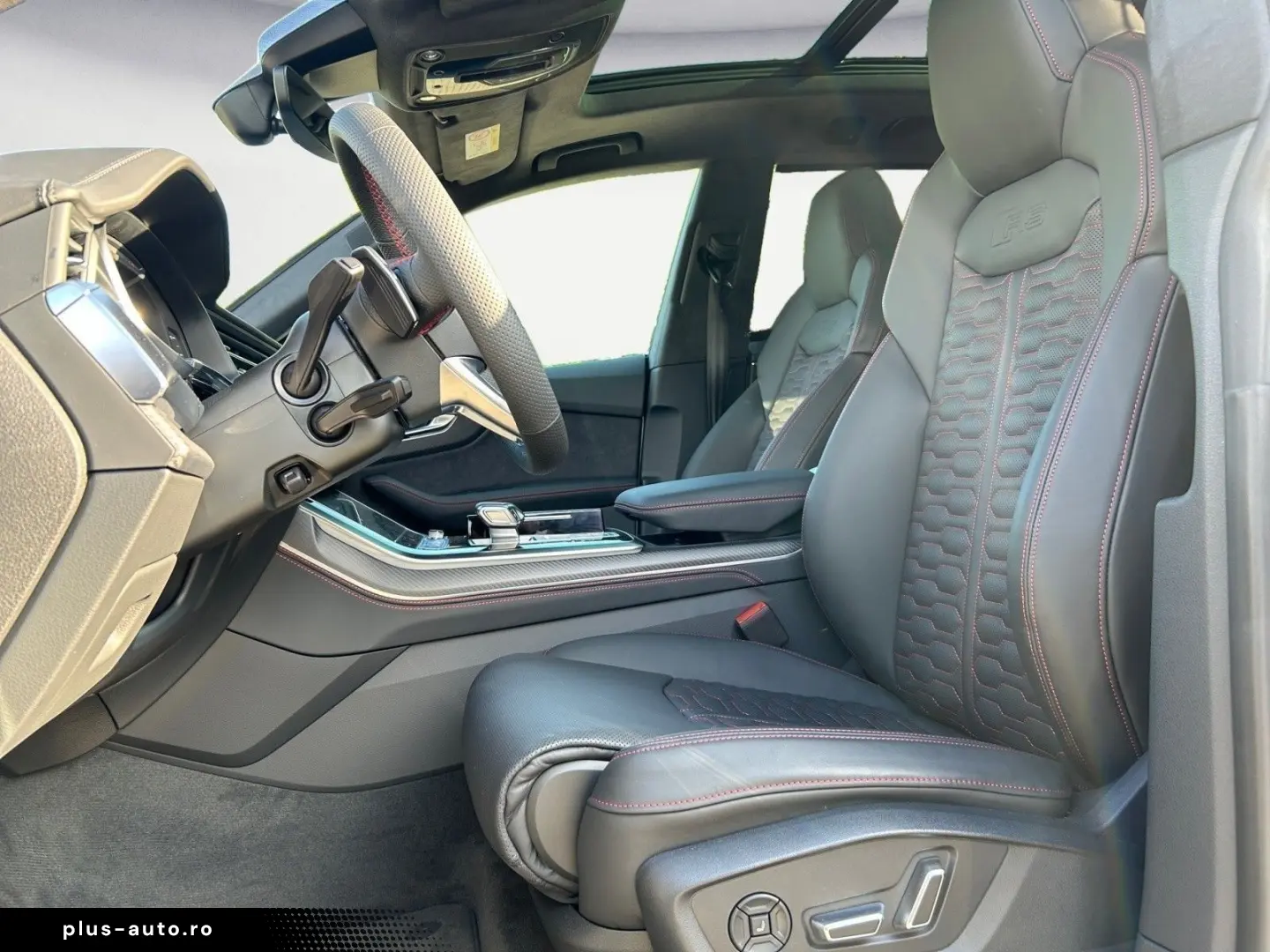 AUDI RS Q8   quattro Full