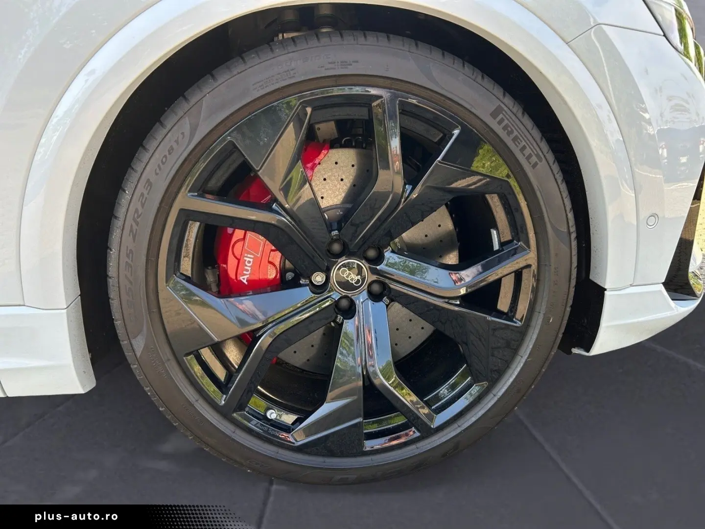 AUDI RS Q8   quattro Full