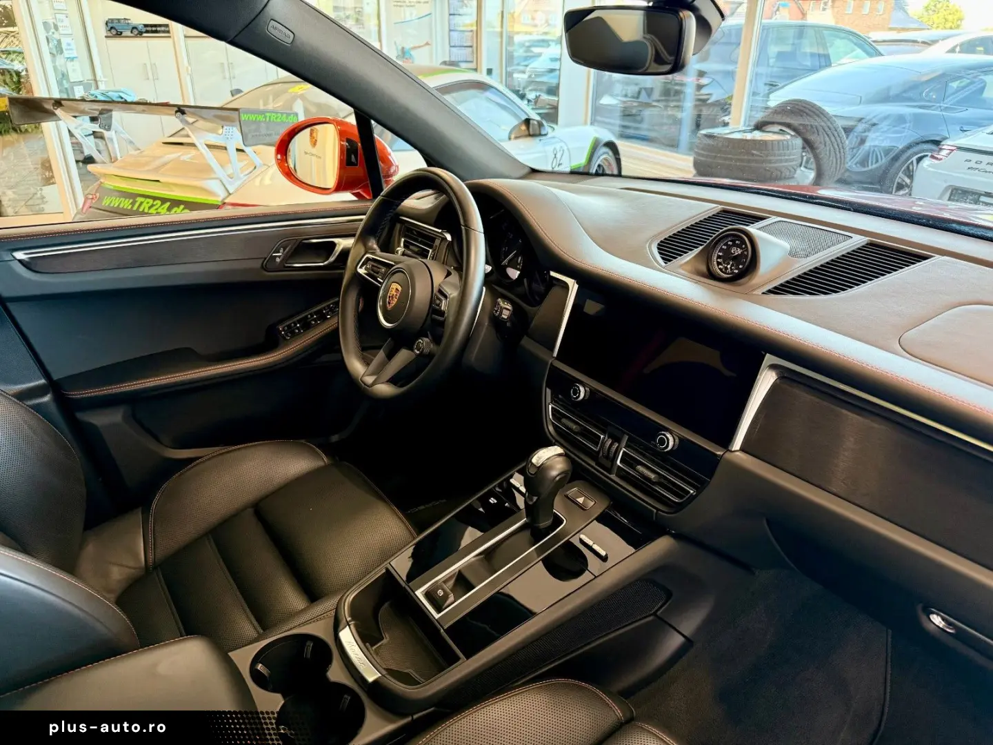 PORSCHE Macan GTS Panorama AHK SportChrono 21Zoll 360