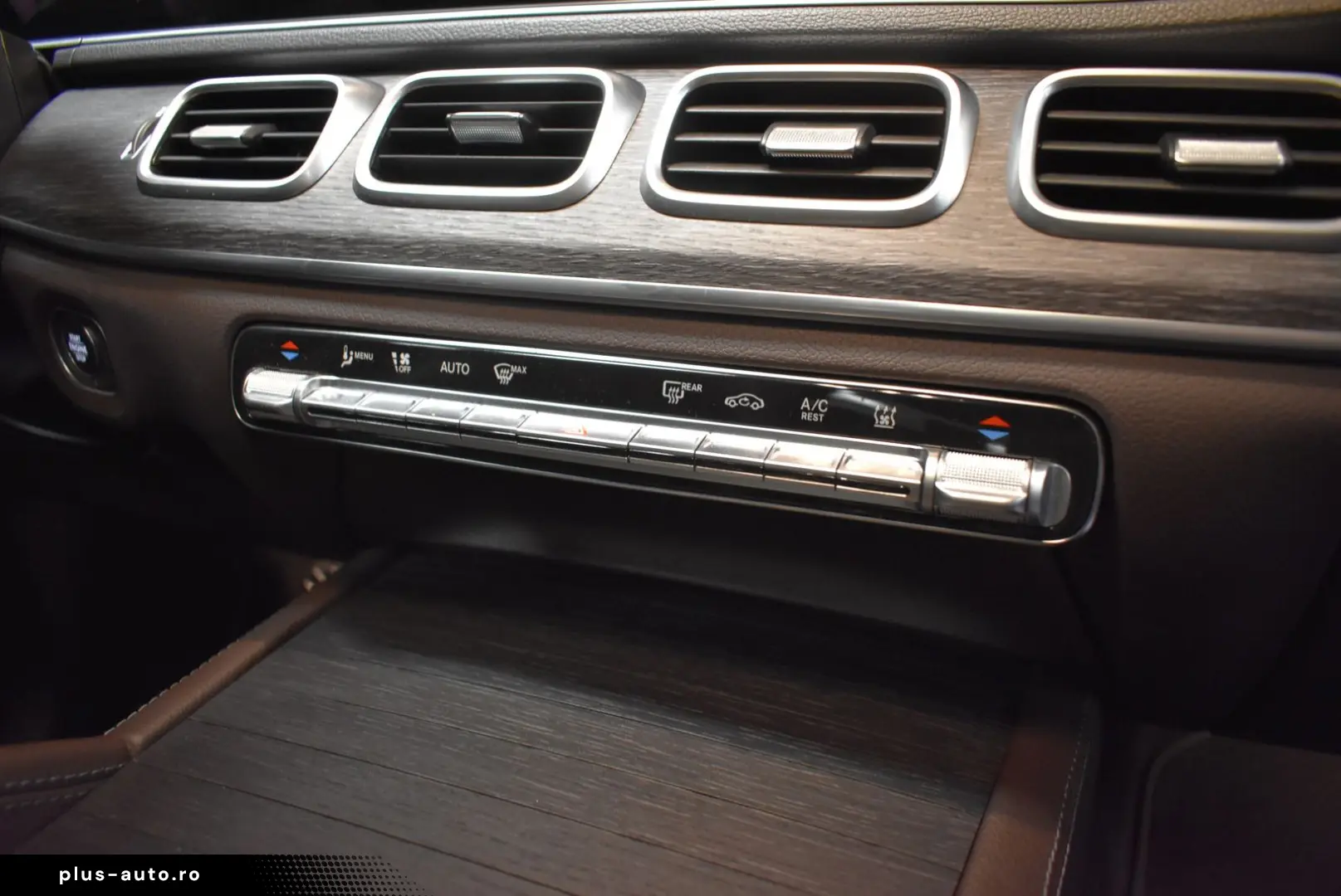 MERCEDES-BENZ GLE 350 de 4Matic AMG Navi LED Panora AHK