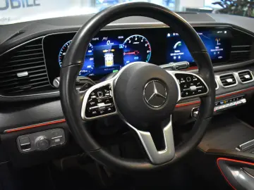 MERCEDES-BENZ GLE 350 de 4Matic AMG Navi LED Panora AHK