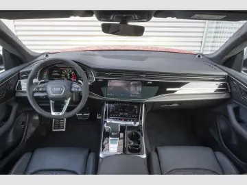 AUDI RSQ8 quattro V8 Performance ACC RS-AGA