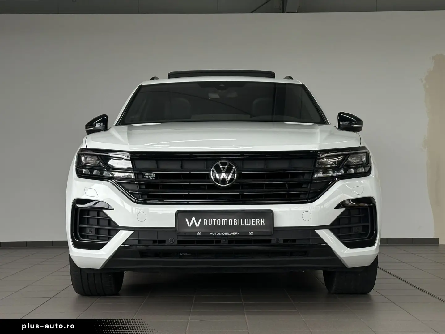 VW Touareg R-Line  PANO STHZ 360  LUFT AHK DYN