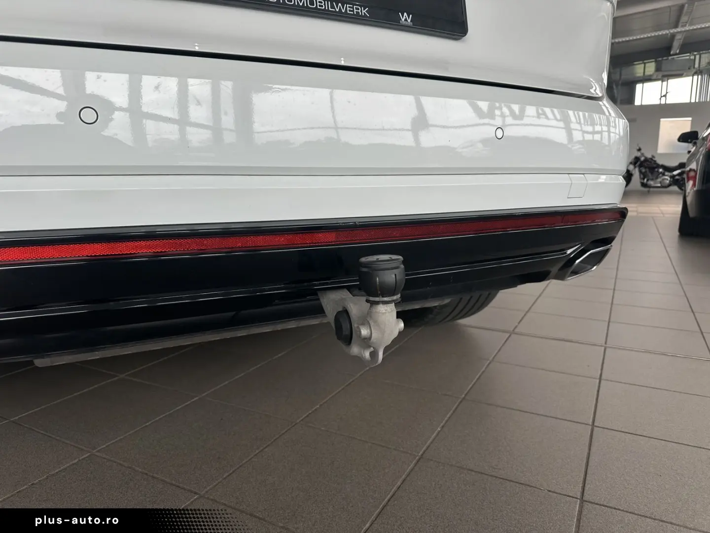 VW Touareg R-Line  PANO STHZ 360  LUFT AHK DYN