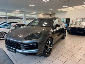 PORSCHE Cayenne S HeadUP ACC Panorama Luftfederung 22
