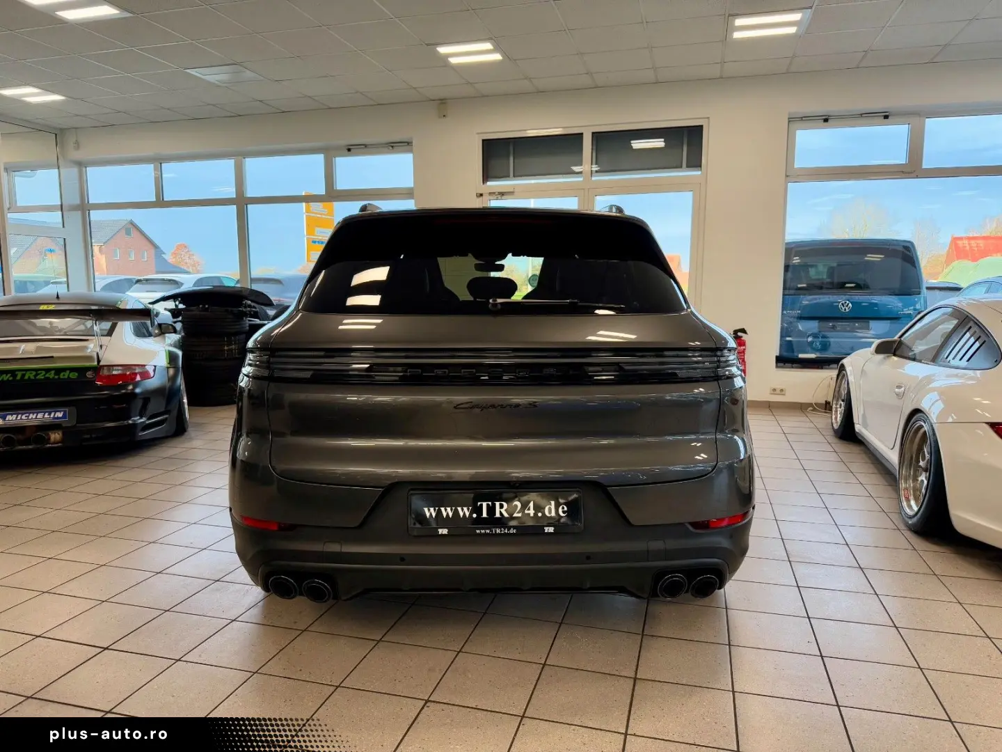 PORSCHE Cayenne S HeadUP ACC Panorama Luftfederung 22