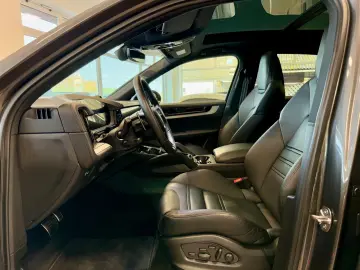 PORSCHE Cayenne S HeadUP ACC Panorama Luftfederung 22