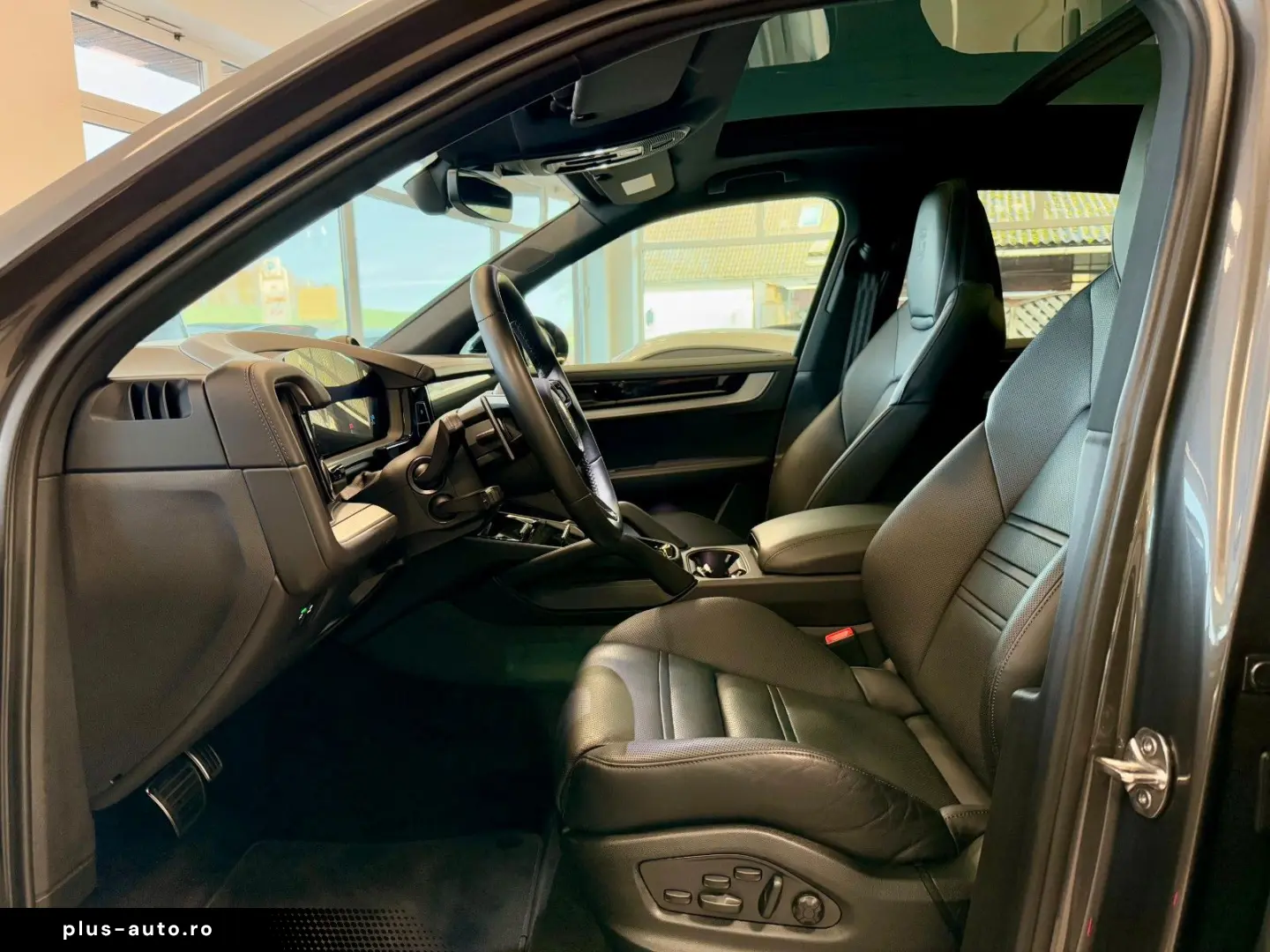 PORSCHE Cayenne S HeadUP ACC Panorama Luftfederung 22