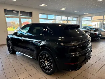 PORSCHE Cayenne GTS SportDesign Panorama InnoDrive