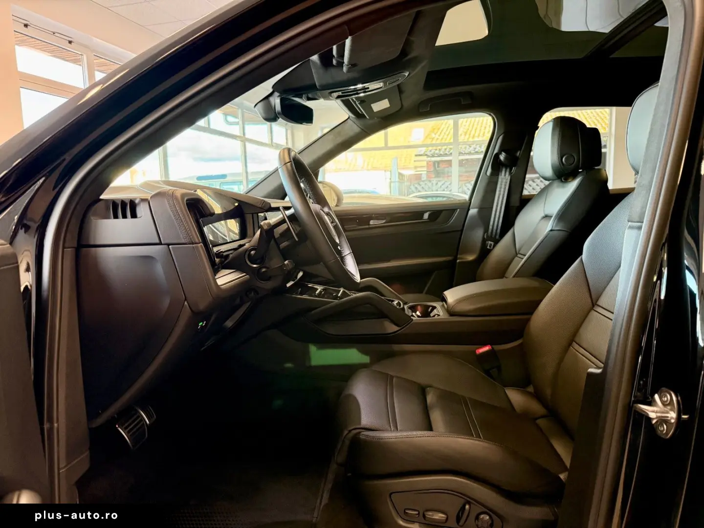 PORSCHE Cayenne GTS SportDesign Panorama InnoDrive