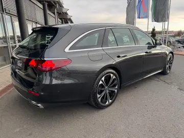 MERCEDES-BENZ E 300de Avantgarde Pano AHK DistrPro D&hellip;