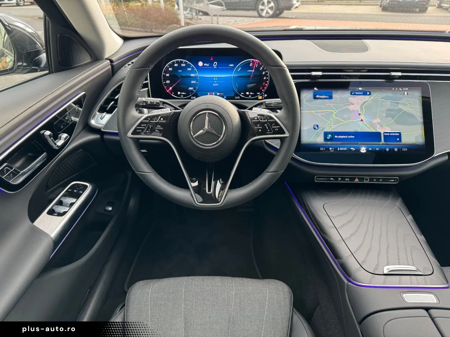 MERCEDES-BENZ E 300de Avantgarde Pano AHK DistrPro D&hellip;