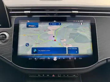 MERCEDES-BENZ E 300de Avantgarde Pano AHK DistrPro D&hellip;