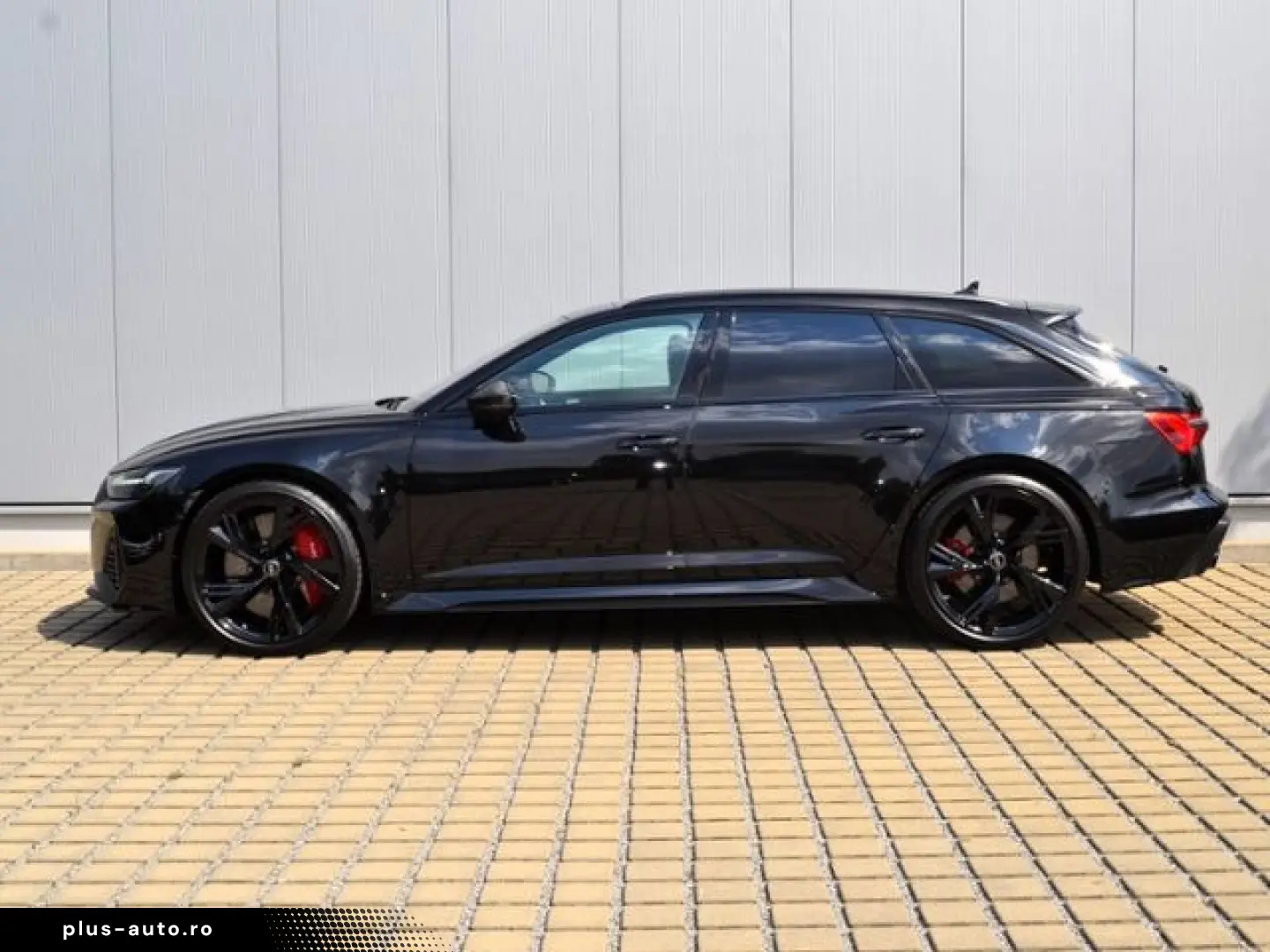 AUDI RS6 Avant 4.0 TFSI VOLL DYNAMIK-PLUS KERAMIK AHK