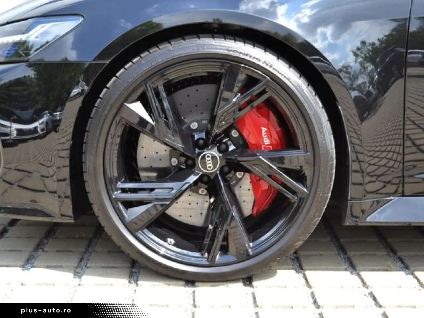 AUDI RS6 Avant 4.0 TFSI VOLL DYNAMIK-PLUS KERAMIK AHK