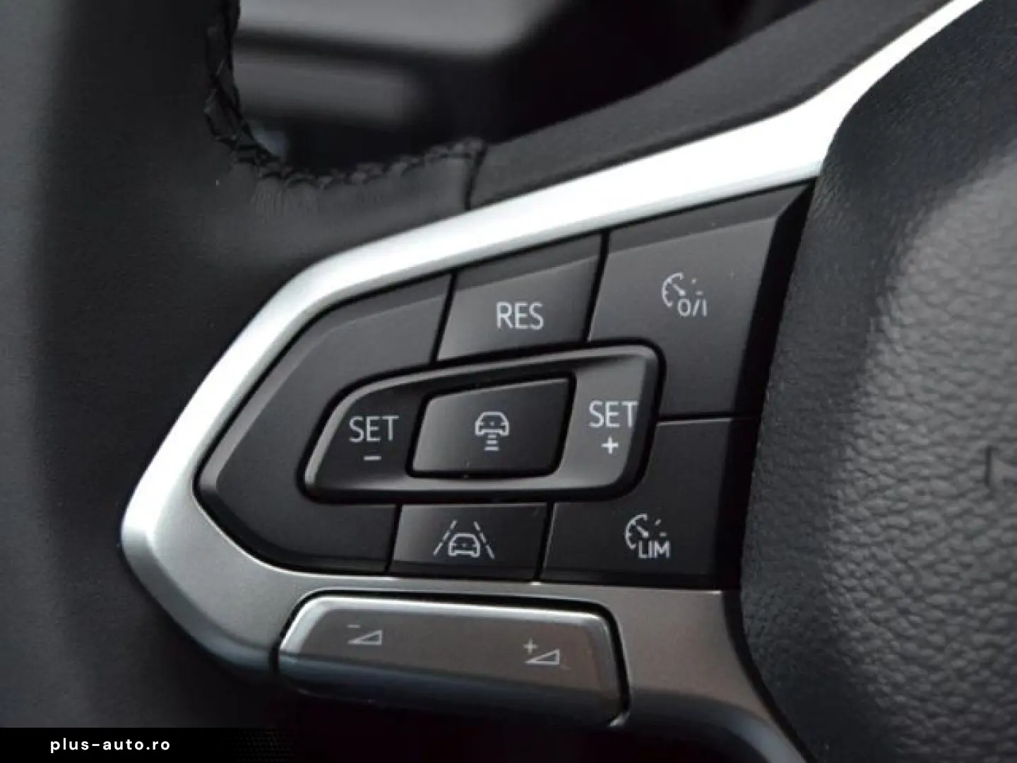 VW Amarok 3.0 TDI 241 PS 4M Aventura HARDTOP AHK ST