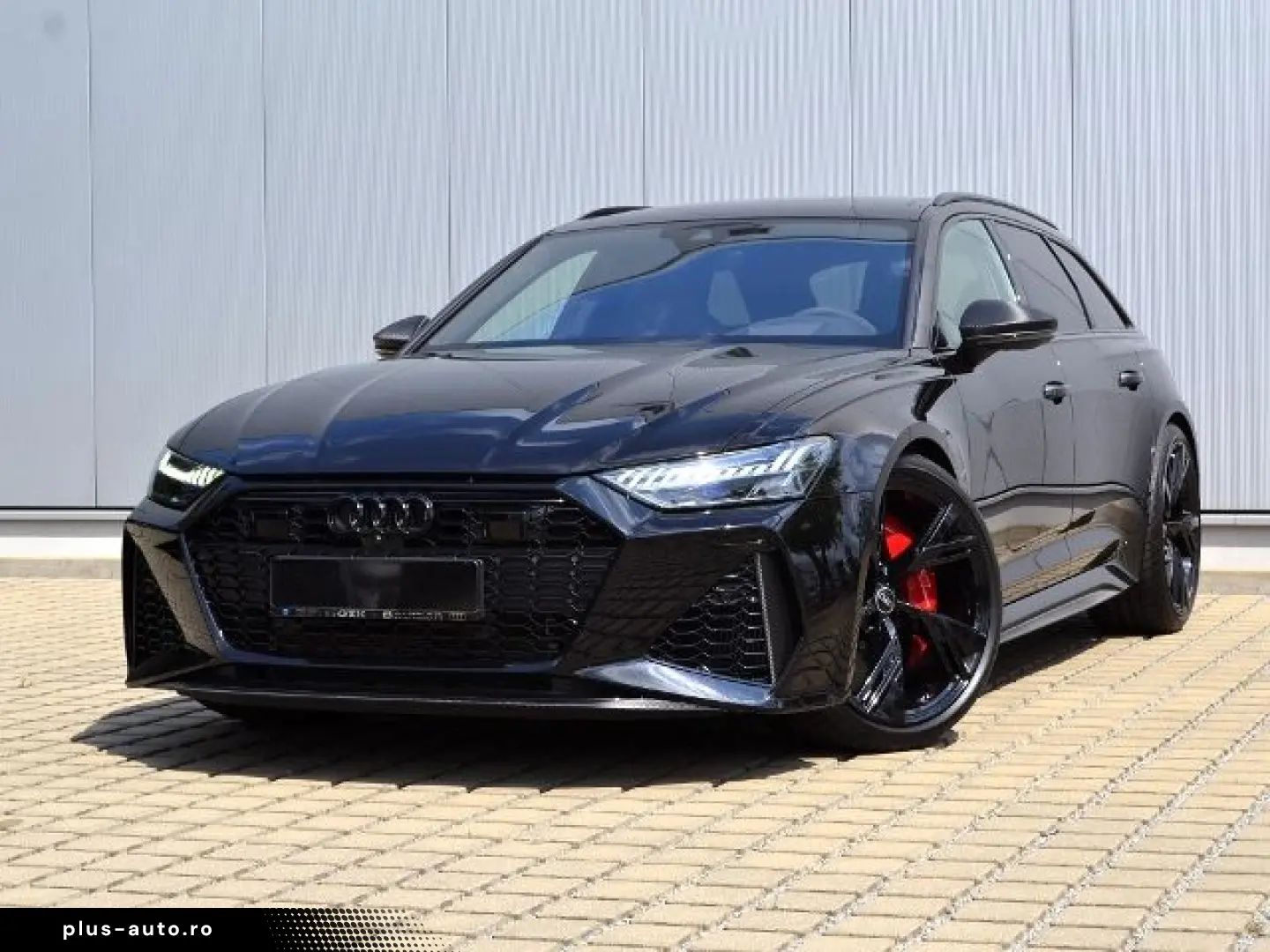 AUDI RS6 Avant 4.0 TFSI VOLL DYNAMIK-PLUS KERAMIK AHK