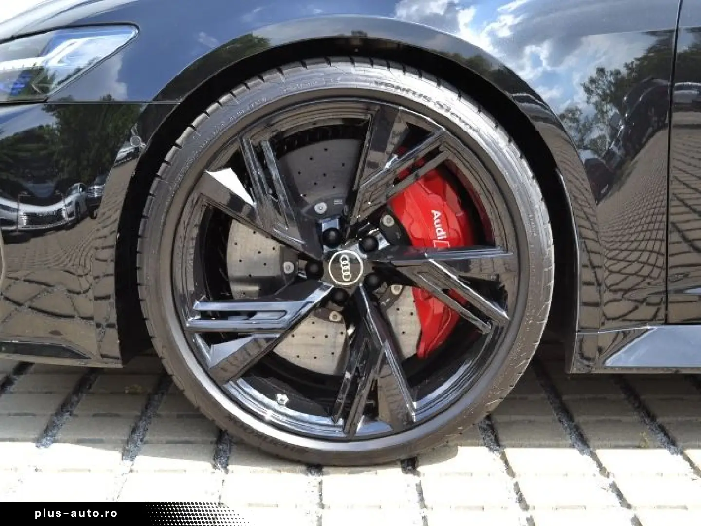 AUDI RS6 Avant 4.0 TFSI VOLL DYNAMIK-PLUS KERAMIK AHK