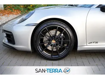 PORSCHE 992 TARGA 4 GTS LED 18-WEGE KEYLESS KAMERA BOSE