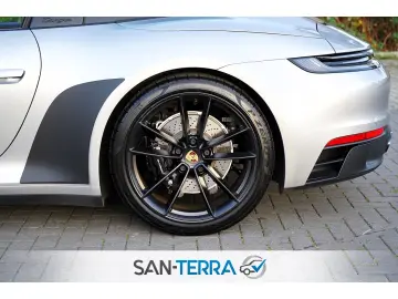PORSCHE 992 TARGA 4 GTS LED 18-WEGE KEYLESS KAMERA BOSE