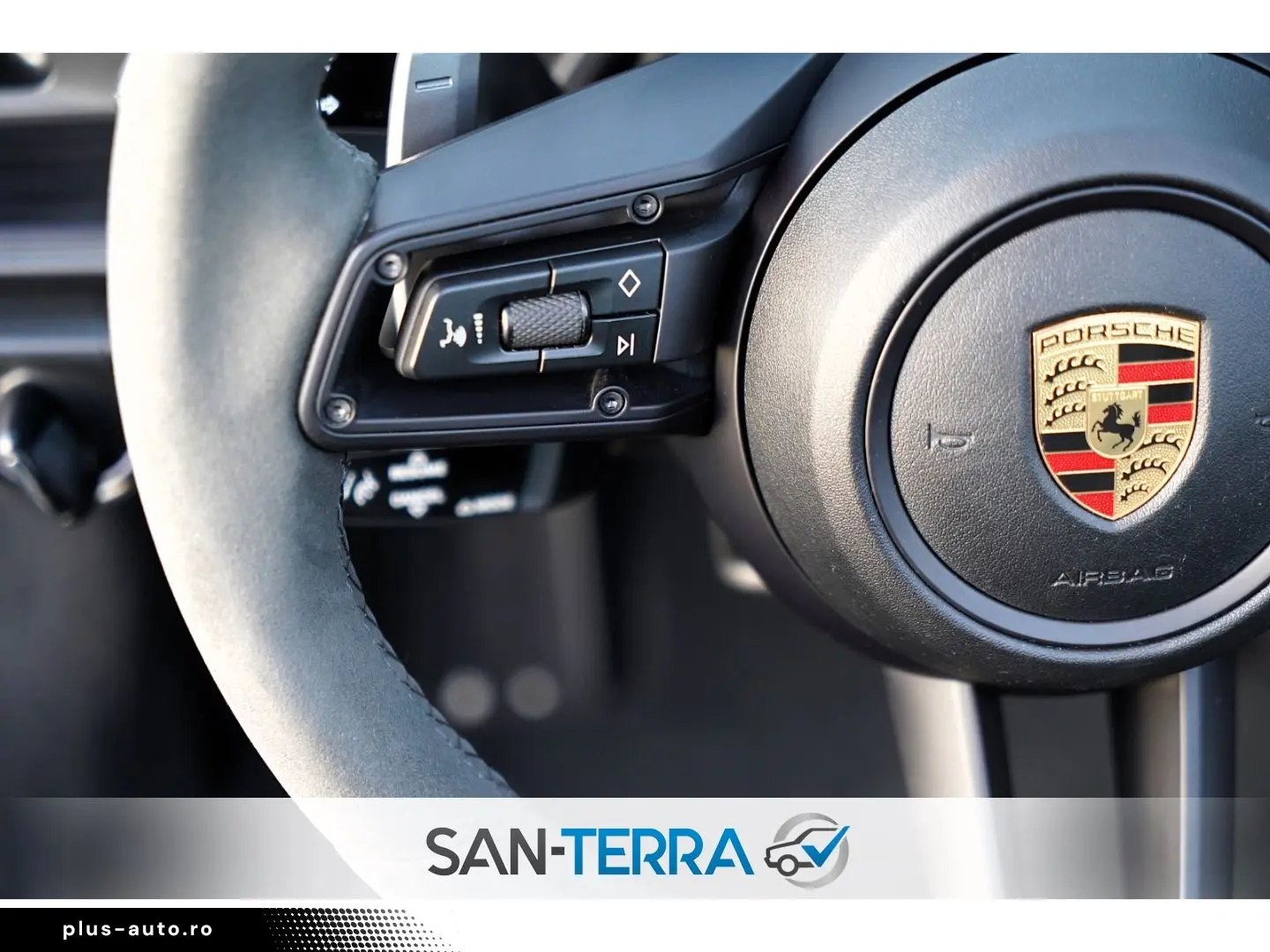 PORSCHE 992 TARGA 4 GTS LED 18-WEGE KEYLESS KAMERA BOSE