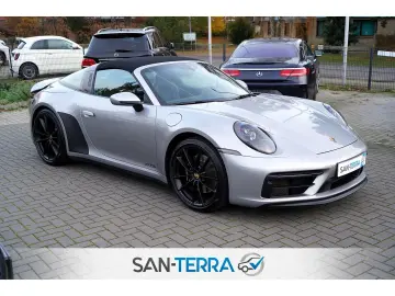 PORSCHE 992 TARGA 4 GTS LED 18-WEGE KEYLESS KAMERA BOSE