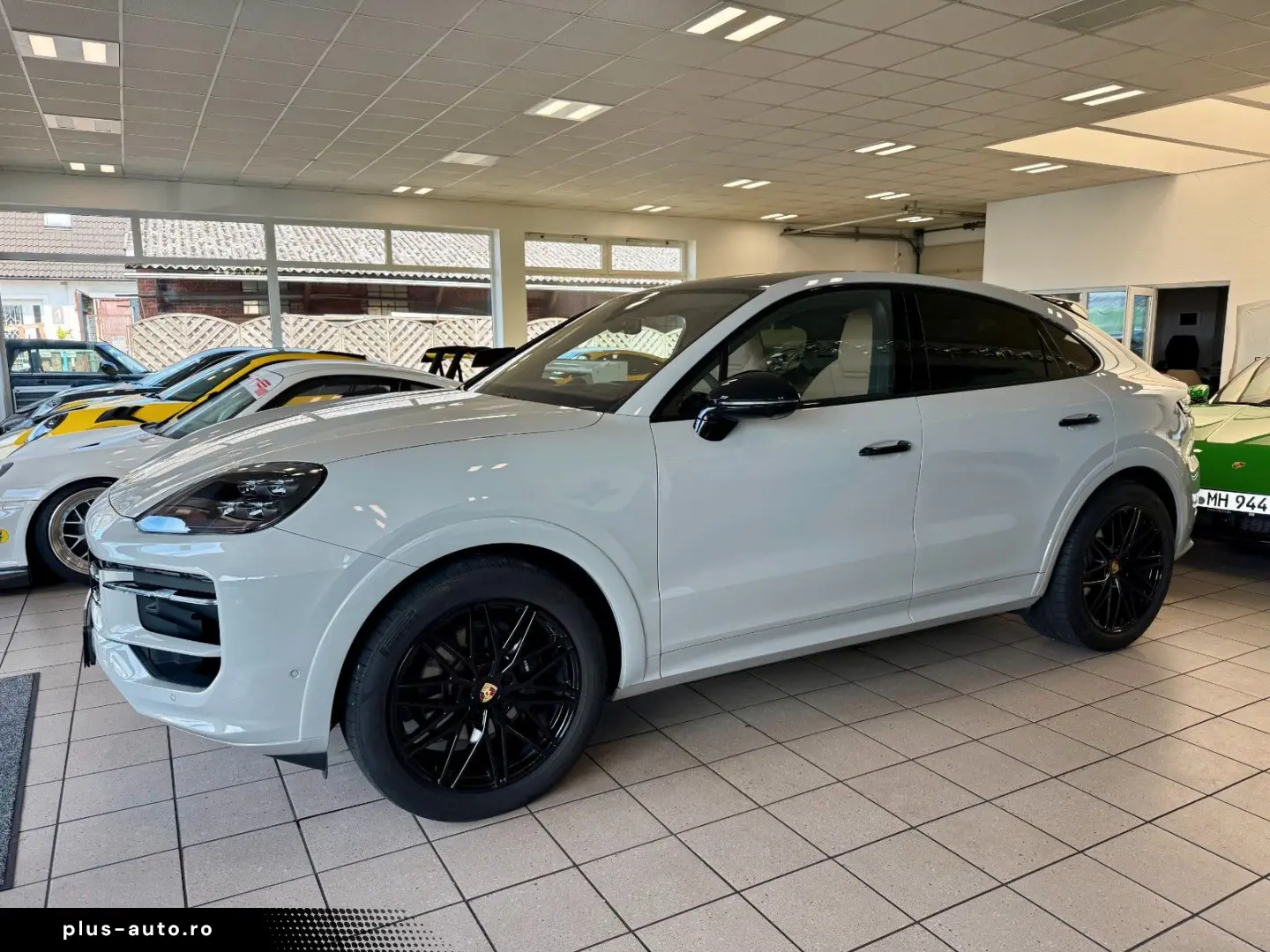 PORSCHE Cayenne Coupe SportDesign Burmester HeadUp ACC