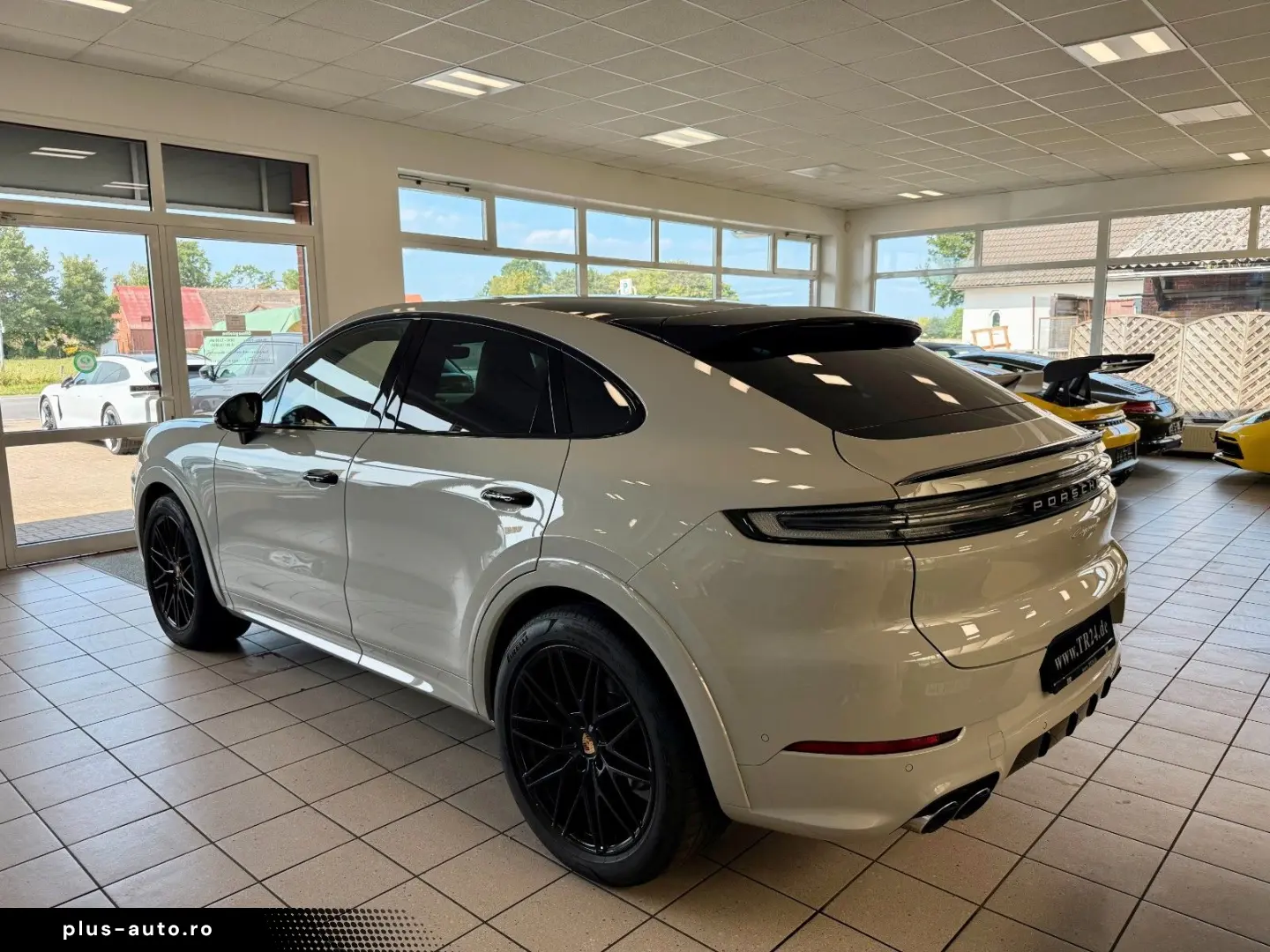PORSCHE Cayenne Coupe SportDesign Burmester HeadUp ACC