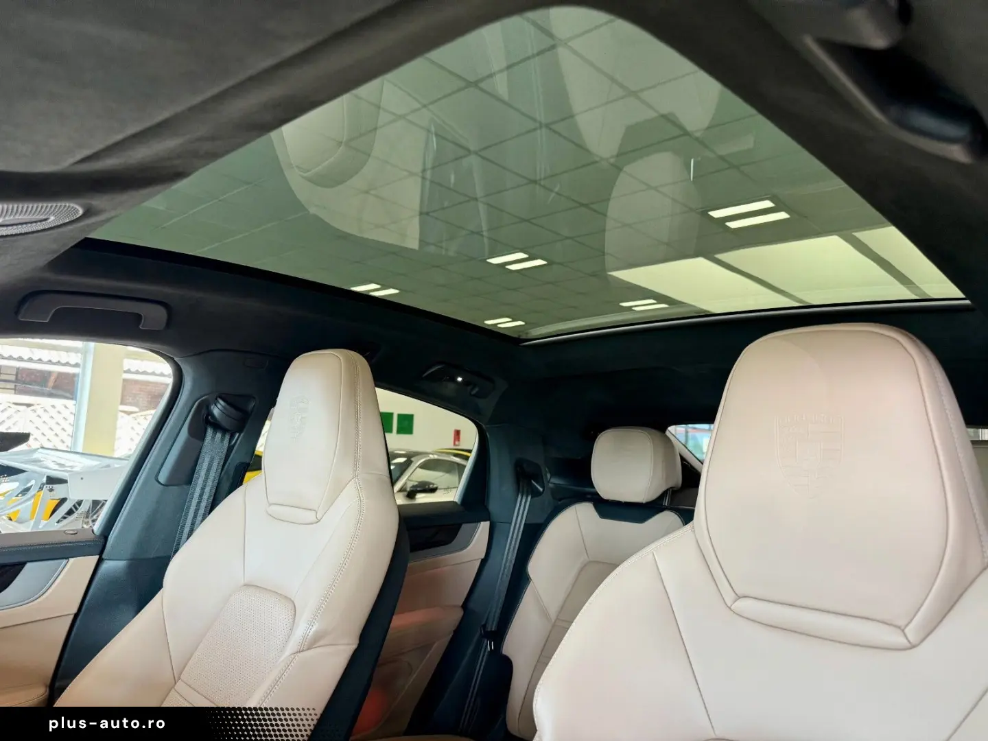 PORSCHE Cayenne Coupe SportDesign Burmester HeadUp ACC