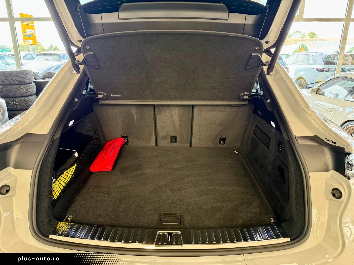 PORSCHE Cayenne Coupe SportDesign Burmester HeadUp ACC